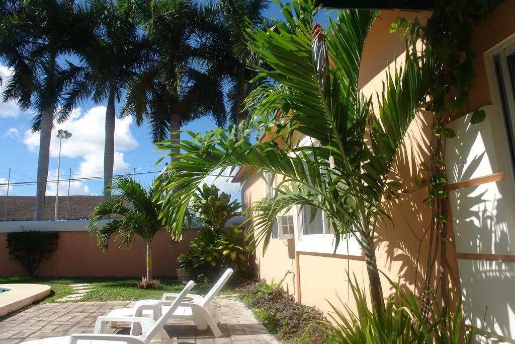 Residencia Los Encantos Cancún Esterno foto