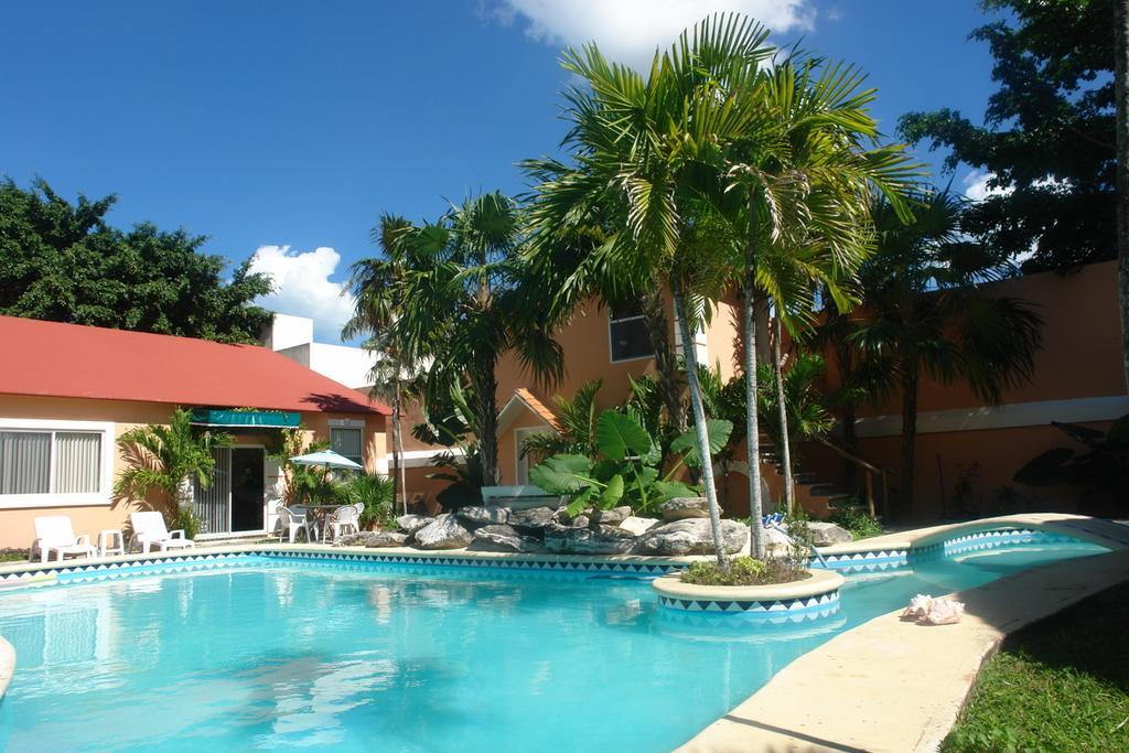 Residencia Los Encantos Cancún Esterno foto