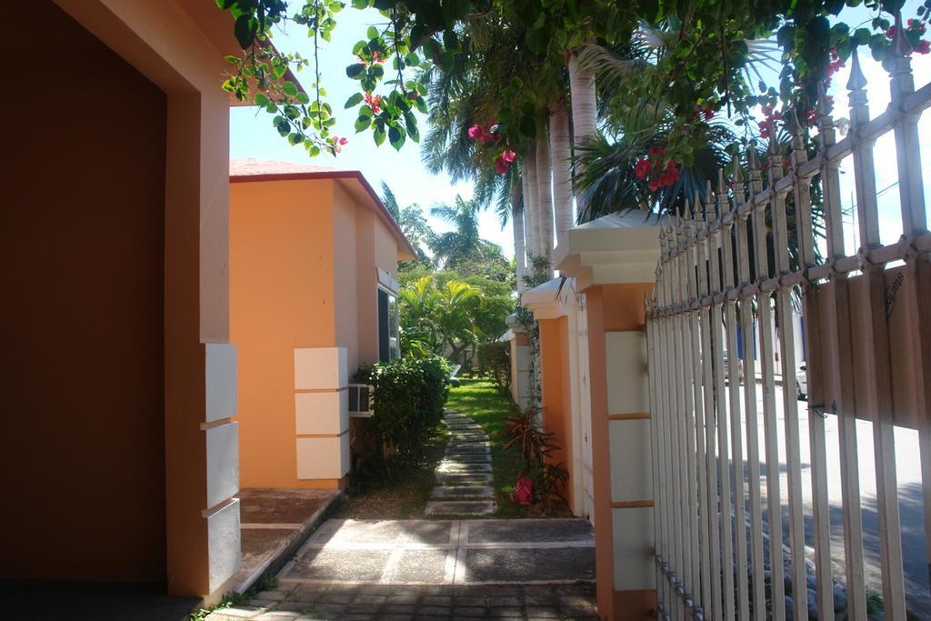 Residencia Los Encantos Cancún Esterno foto