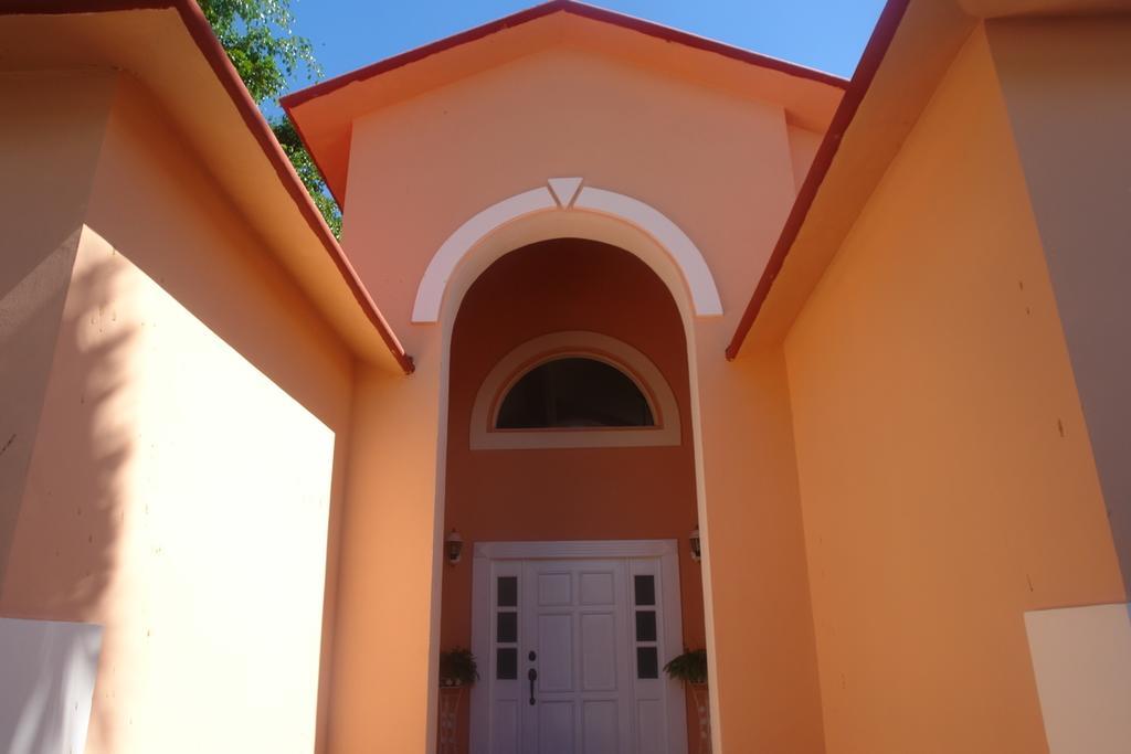 Residencia Los Encantos Cancún Esterno foto